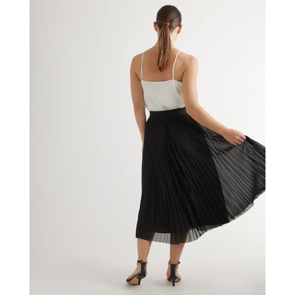 QUINCE Black Chiffon Pleated Midi Skirt Size XS - Picture 4 of 12